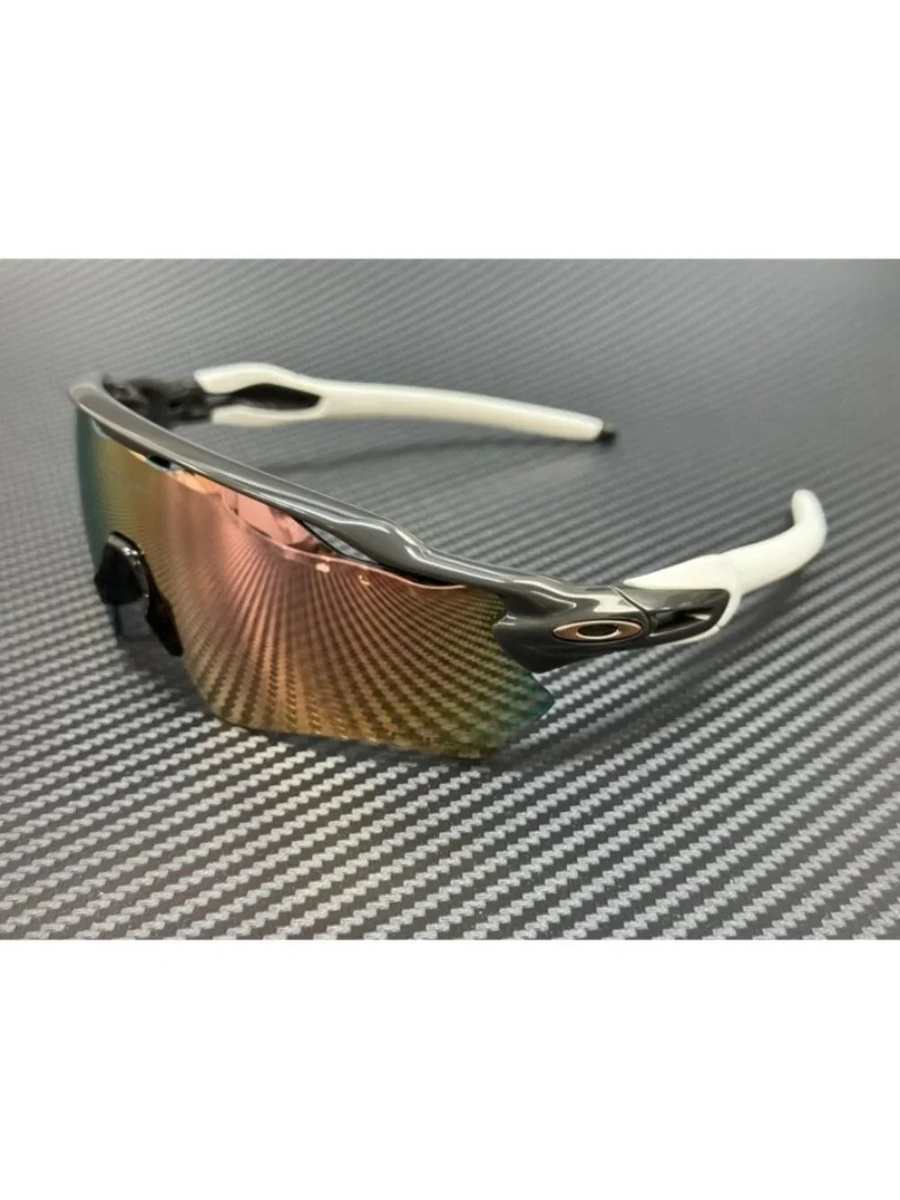 New Oakley Men Carbon Sunglasses 65-21-128